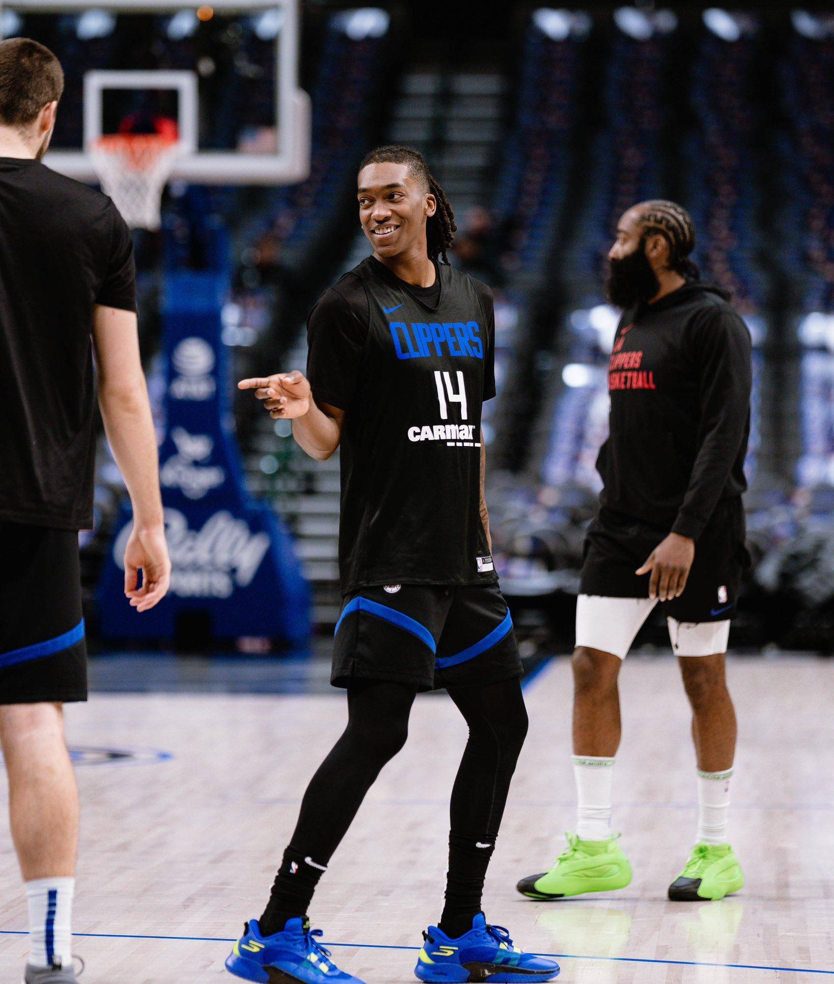 包含尤文图斯带队取胜！，TheShy重要时刻刷新纪录引发球迷热议的词条